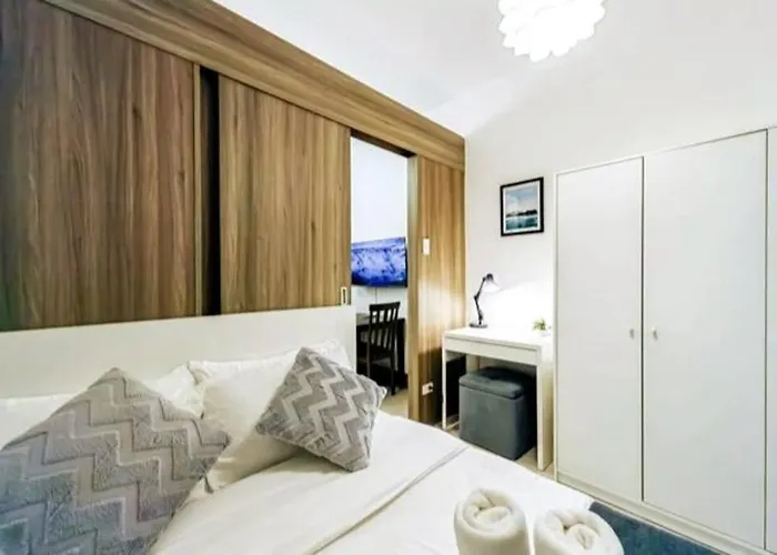 Apartment Citispace 1br Condotel At Fame Residences #fm17a *